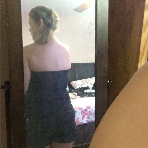 Short jumpsuit - Picture 2 of 3